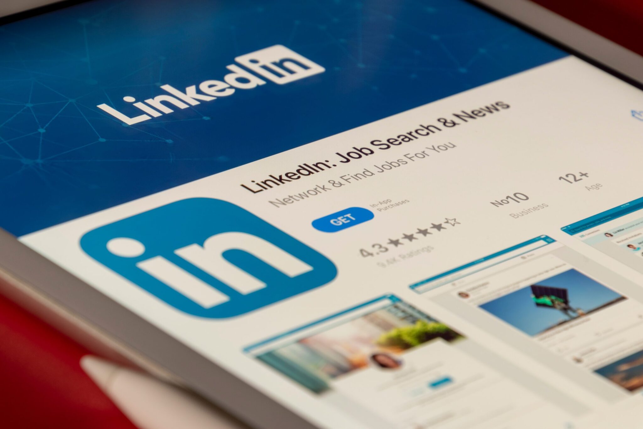 What’s Next for LinkedIn Marketing in 2025? - AJ Graphics